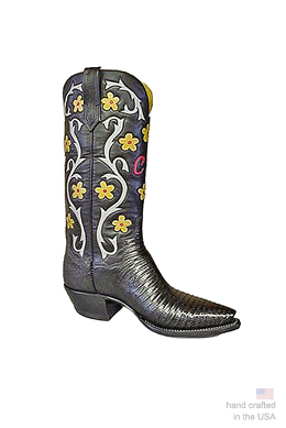 Custom 2025 snakeskin boots